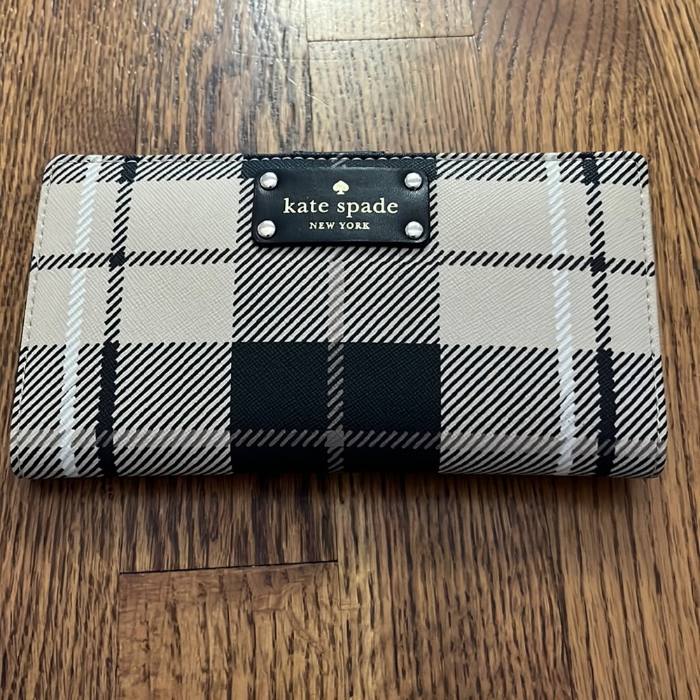 Kate spade wallet